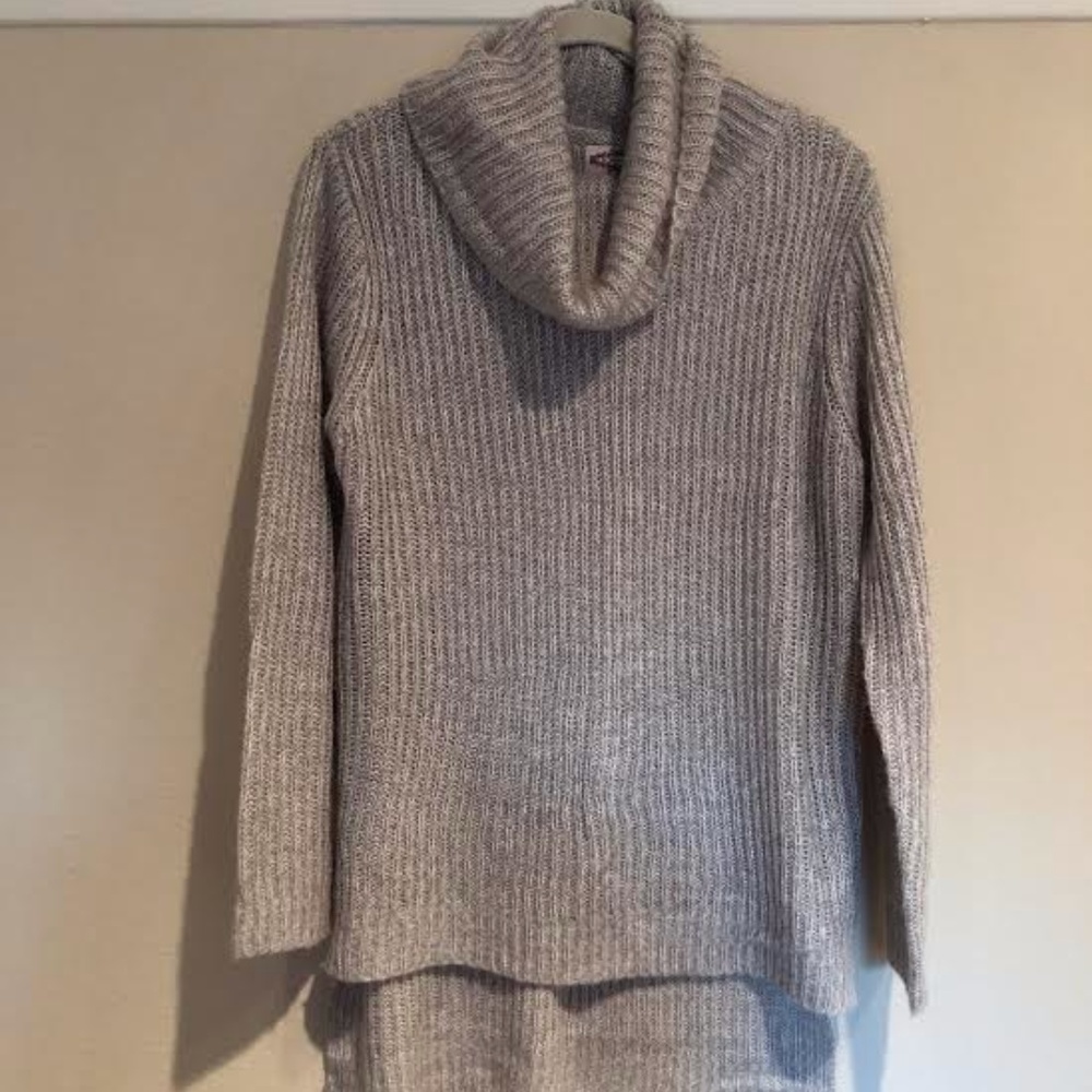 Gray Cowl Neck Knit Sweater Size L NEW!